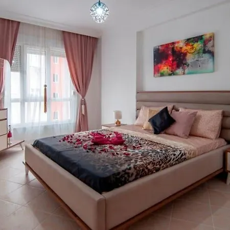 Apartment Holliday Residance Ninkar 2+1 *